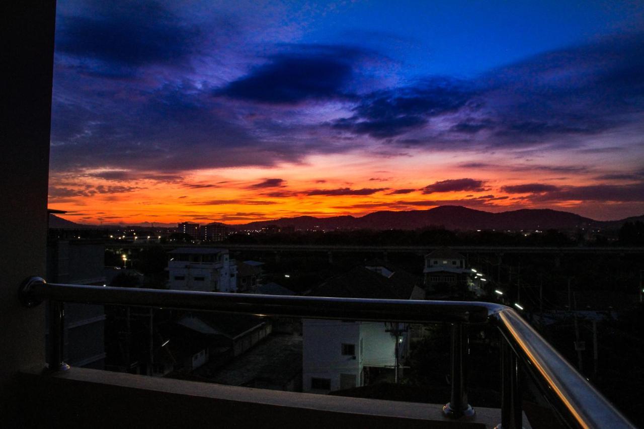 Sky Villa Hua Hin Guesthouse - Adults-Only Exteriér fotografie